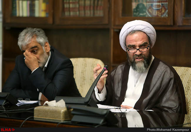 نشست علمی اعضای حلقه دانش و فناوری شورای آزاداندیشی دینی با آیت الله 