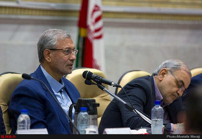 دیدار وزیر کار با شورای اداری شهر قم