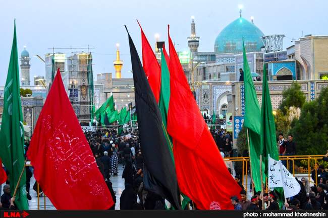 تشییع پیکر مطهر 9 شهید گمنام دفاع مقدس و 2 شهید مدافع حرم در مشهد مقدس