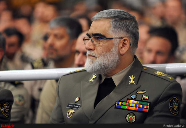 دیدار جمعی از فرماندهان و کارکنان ارتش با رهبرمعظم انقلاب اسلامی