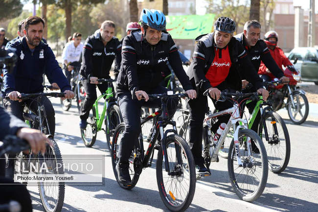 سفر وزیر ورزش و جوانان به  شهرستان بناب