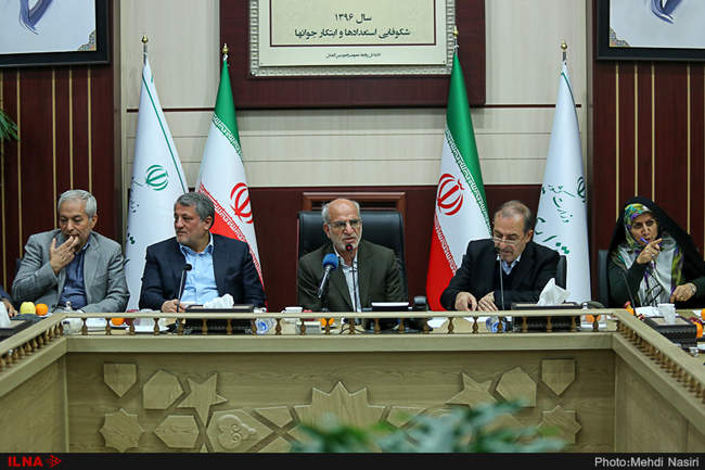 نشست مشترک اعضای شورای شهر تهران با محمدرضا مقیمی استاندار تهران
