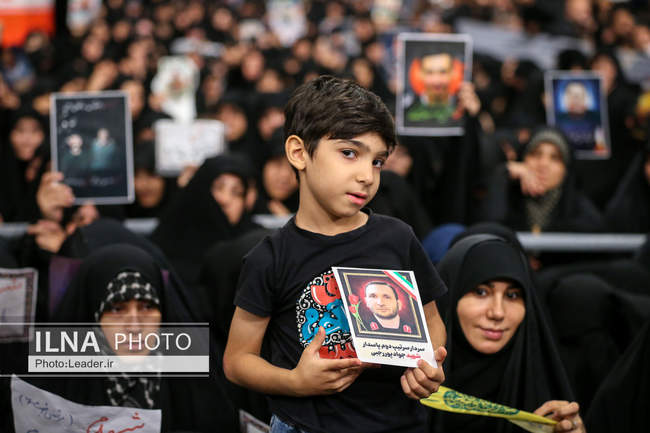 مراسم بزرگداشت شهدای جنگ تحمیلی ۱۲ روزه با حضور رهبر انقلاب