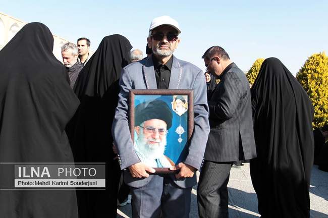 خروش مردم غیور اصفهان به مناسبت شهادت امام خامنه ای