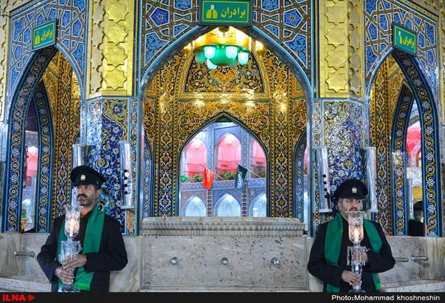 مراسم خطبه خوانی شب عاشورا در حرم مطهر رضوی‎