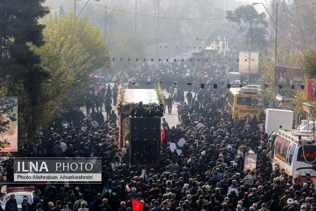 تشییع ۱۰۰ شهید گمنام دفاع مقدس