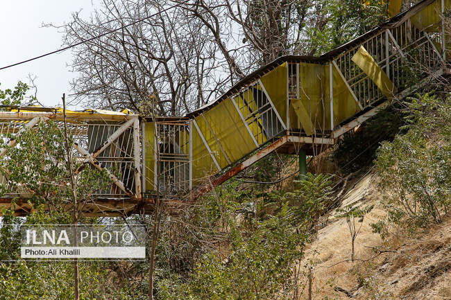 بازدید اصحاب رسانه از محل حمله صهیونیست‌ها در بازداشتگاه اوین