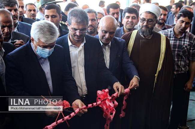 وزیر ورزش به مناسبت هفته دولت  و افتتاح چندین پروژه به کردستان سفر کر
