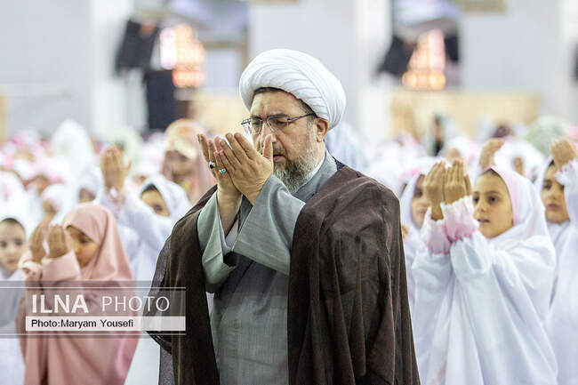 مراسم جشن تکلیف ۵ هزار نفری دختران تبریز