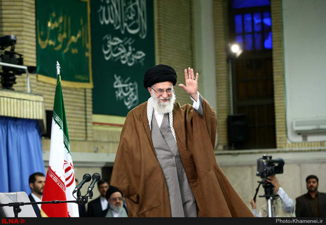 دیدار شرکت‌کنندگان در نهمین همایش ملی نخبگان فردا با رهبر انقلاب