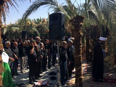اقامه نماز ظهر عاشورا در امامزاده شعیب(ع) فیروز آباد