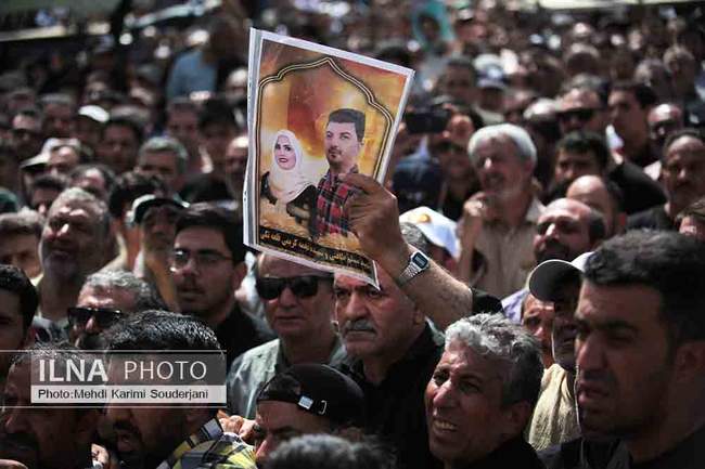 راهپیمایی خشم و نصر و تشییع شهدا در اصفهان