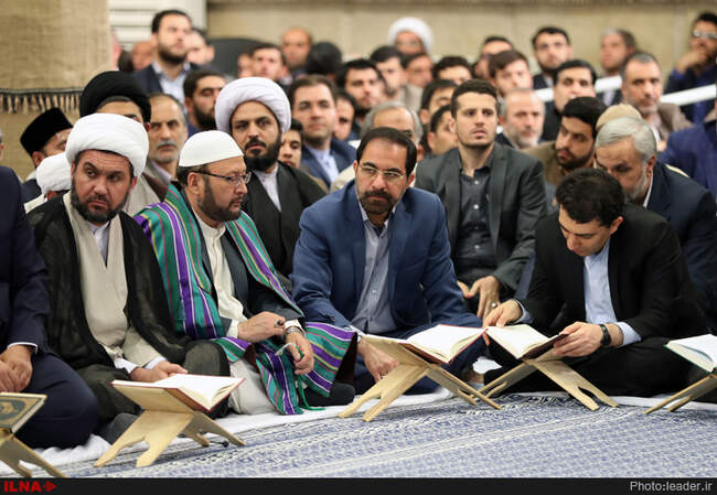 دیدار شرکت‌کنندگان مسابقات بین‌المللی قرآن با رهبر انقلاب 