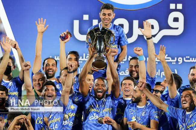 جشن قهرمانی تیم فوتبال استقلال