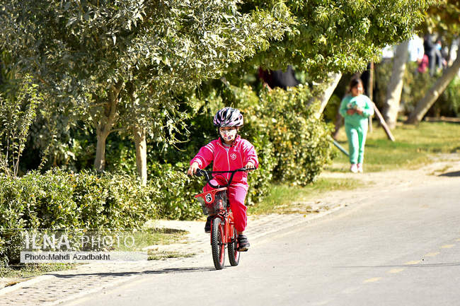 نهمین دوره همایش دوچرخه سواری همیاران پلیس