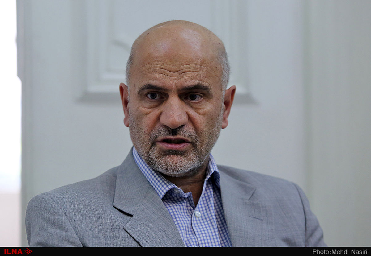 شعار استقلال بانک مرکزی اسم رمز مباح کردن حاکمیت‌زدایی از بازار پول است/ بی‌اعتنایی بانک‌های خصوصی نسبت به قاعده‌گذاری بانک مرکزی
