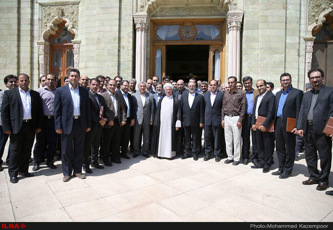 دیدار استادان و دانشجویان نخبه علم رباتیک دانشگاه آزاد اسلامی با آیت‌الله هاشمی رفسنجانی