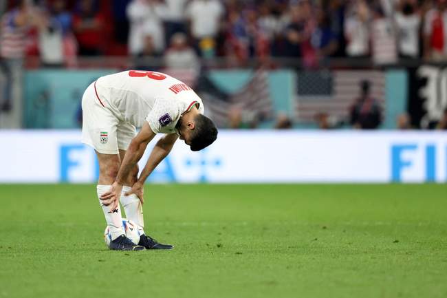 تصاویر وداع بغض آلود ملی پوشان با جام جهانی 2022