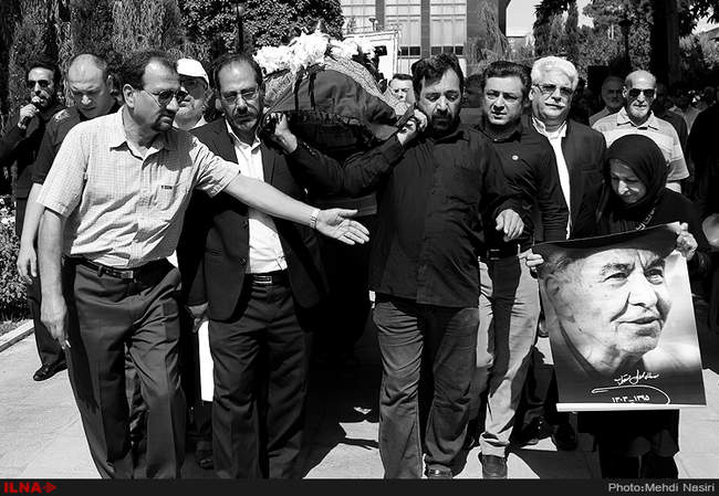 مراسم تشییع پیکر زنده یاد مصطفی کمال پورتراب