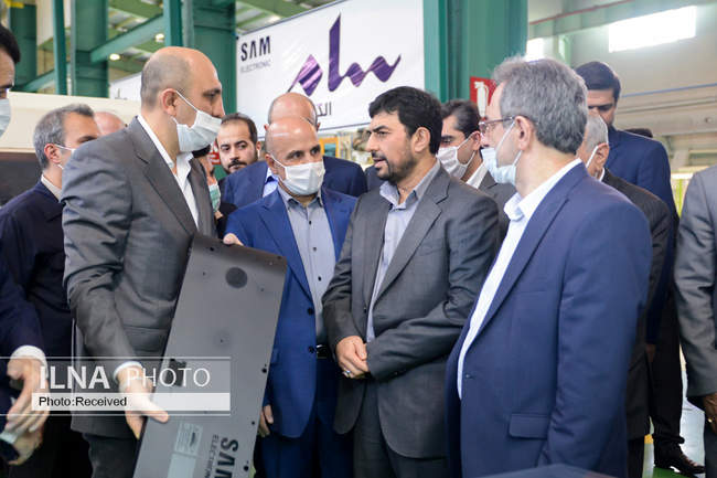 رونمایی از تلویزیونهای گروه سام