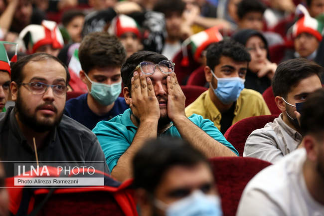 تماشای دومین بازی ایران در جام جهانی قطر در فرهنگسرای اشراق
