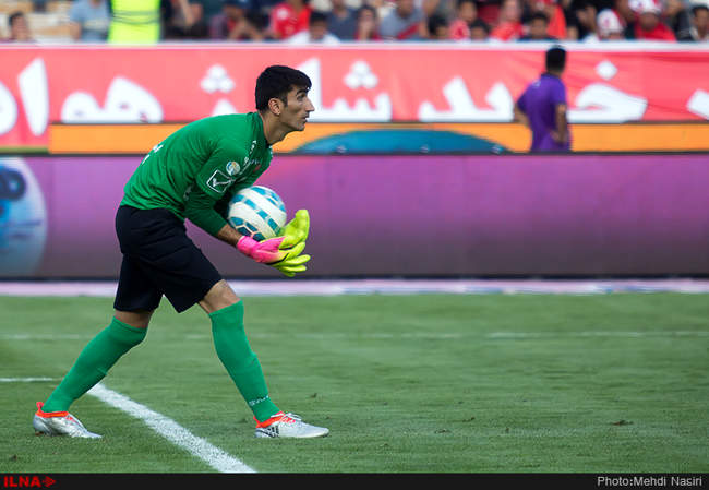 هشتاد و سومین داربی تیم های فوتبال استقلال و پرسپولیس