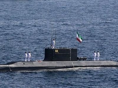 دریادار ایرانی اقدامات انجام شده در رزمایش ذوالفقار ۹۹ را تشریح کرد