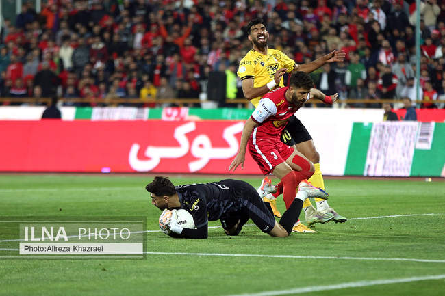 لیگ برتر؛ دیدار تیم های پرسپولیس و سپاهان