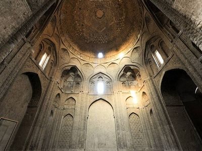 نخستین مسجد ‌جهان اسلام در وضعیت هشدار!/ اصفهان در انتظار تصمیمِ تهران