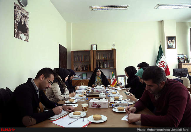 نشست خبری الهام امین‌زاده دستیار رئیس‌جمهور