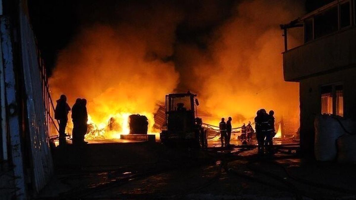 Explosion hits residential area in northern China