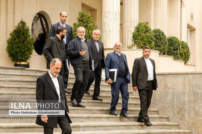 حاشیه جلسه هیات دولت - ۳ دی