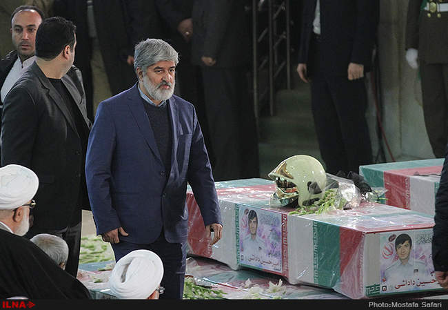 مراسم تشییع پیکر شهدای آتش‌نشان در مصلای امام خمینی(ره)/1