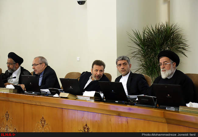 جلسه هیات دولت بدون حضور وزرای ورزش و فرهنگ ارشاد