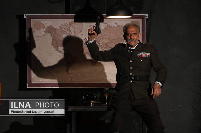 تئاتر «اولولری قویلایین»؛ پیام‌آور صلح روی صحنه تبریز