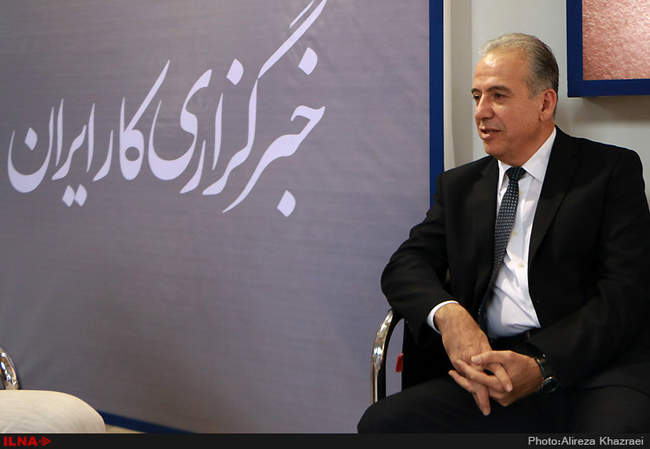 چهارمین روز نمایشگاه مطبوعات و خبرگزاری‌ها - غرفه ایلنا /1