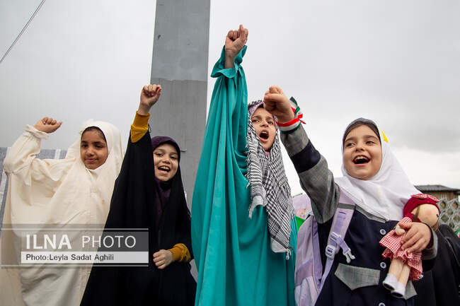  اجتماع دختران آرمانی