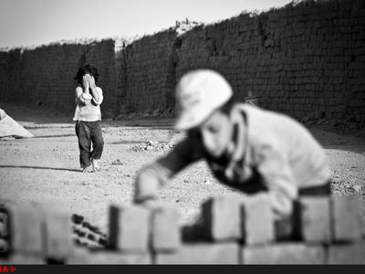 "فقر" برای کارگران حتی در "هنر"