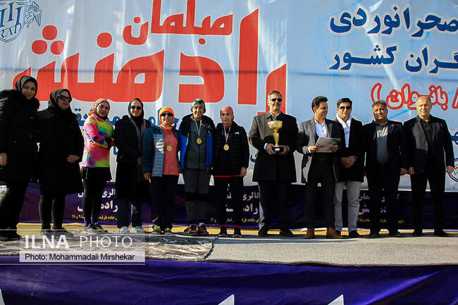 مسابقات دو صحرانوردی بانوان کارگر کشور 