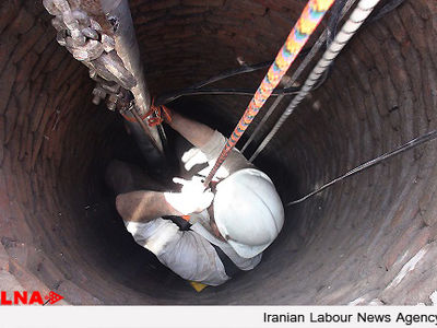 نجات معجزه آسای کارگر چاهکن از زیر خروارها خاک