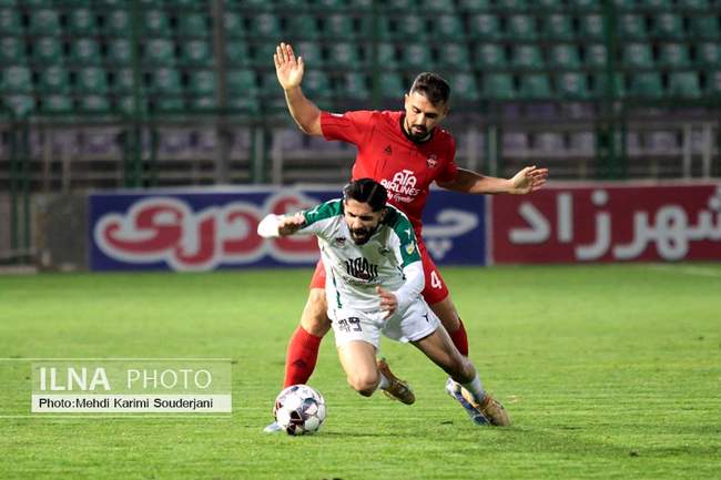 توقف تیم فوتبال تراکتور تبریز  برابر ذوب آهن اصفهان