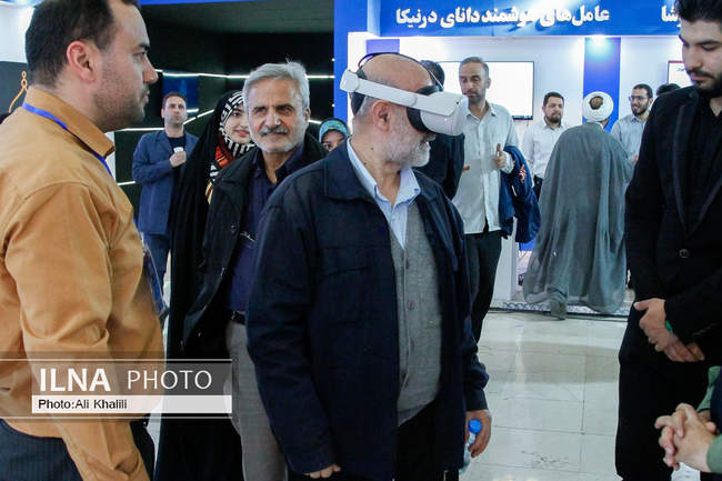 حضور دبیر کل خانه کارگر در سی و دومین نمایشگاه قرآن کریم