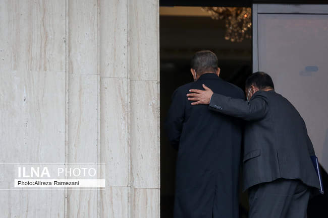 در حاشیه جلسه امروز هیئت دولت 