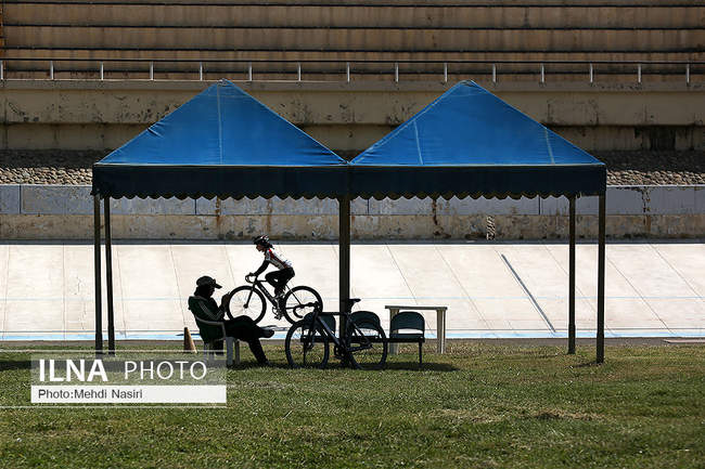 مسابقات لیگ برتر دوچرخه‌سواری پیست سرعت بانوان