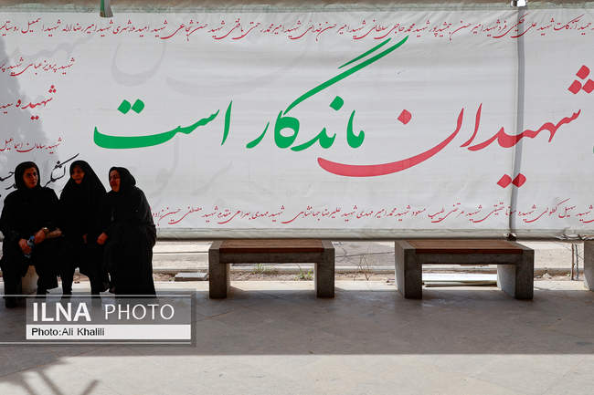 تدفین پیکر شهدای حملات آمریکا و رژیم صهیونیستی در بهشت زهرا (س)