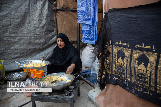 عبور زائران اربعین حسینی از مرز شلمچه