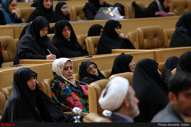 گزارش تصویری همایش بزرگداشت چهلمین سالگرد شهادت حاج سیدمصطفی خمینی