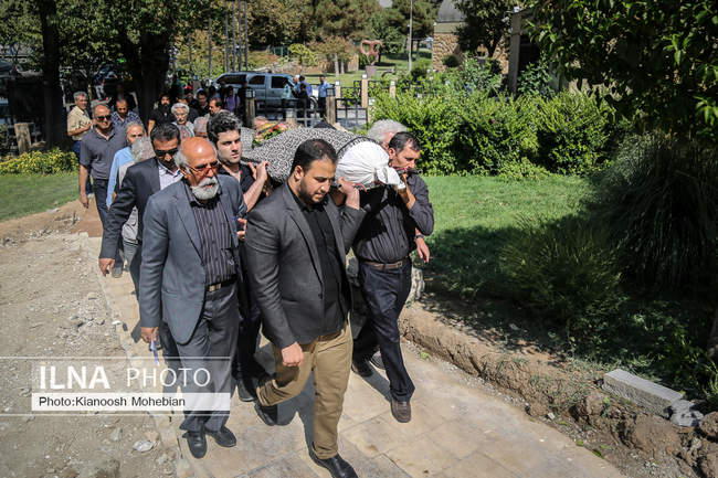 مراسم تشییع پیکر مسعود عربشاهی 