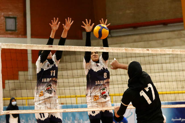 گزارش تصویری دیدار ذوب آهن اصفهان و جهانبین چهارمحال