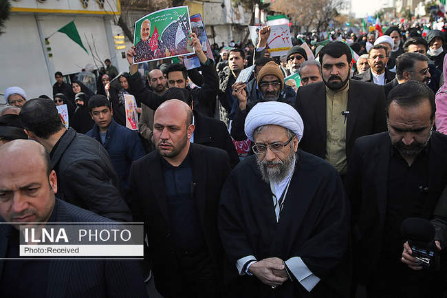 حضور رئیس مجمع تشخیص مصلحت نظام در یوم الله 22بهمن قم